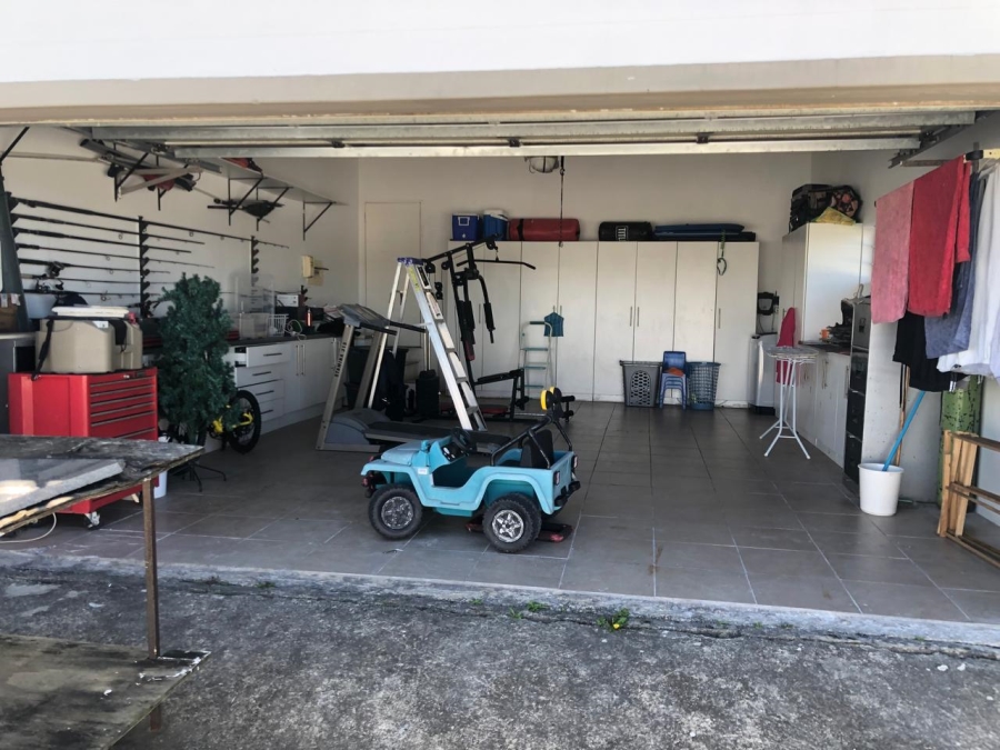 To Let 3 Bedroom Property for Rent in Nahoon Valley Park Eastern Cape